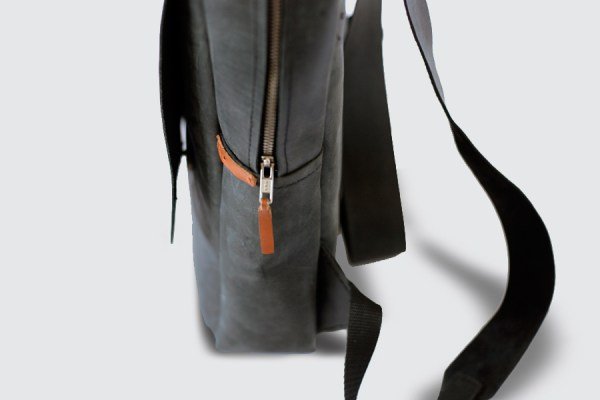 Backpack_Grafit_05.jpg
