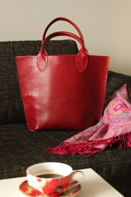 Red_Tote_bag_Small.jpg
